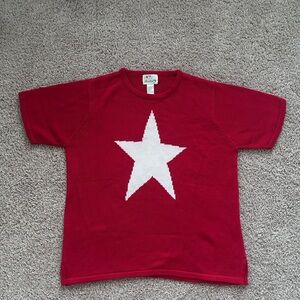 The Quacker Factory S/S Star Sweater in Red